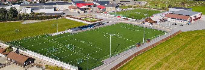 Fotballkamper 27. april 2022